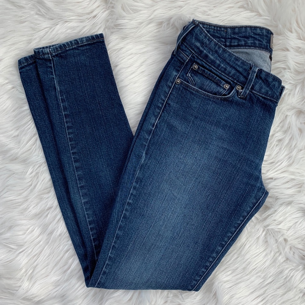 Levi’s Skinny Jeans in Demi Curve 0 25 Blue Denim